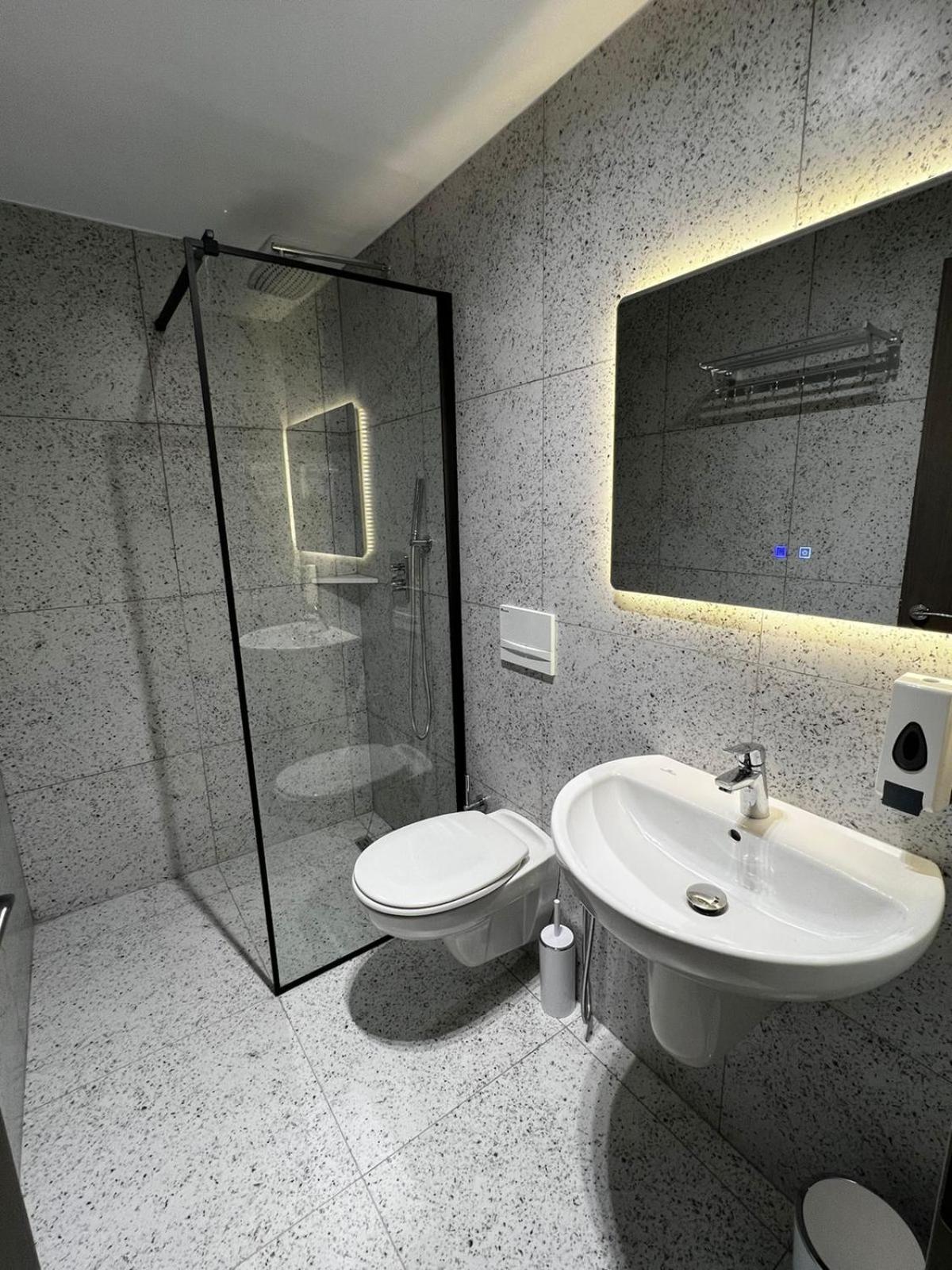 Hotel Ikona Shkodër 외부 사진