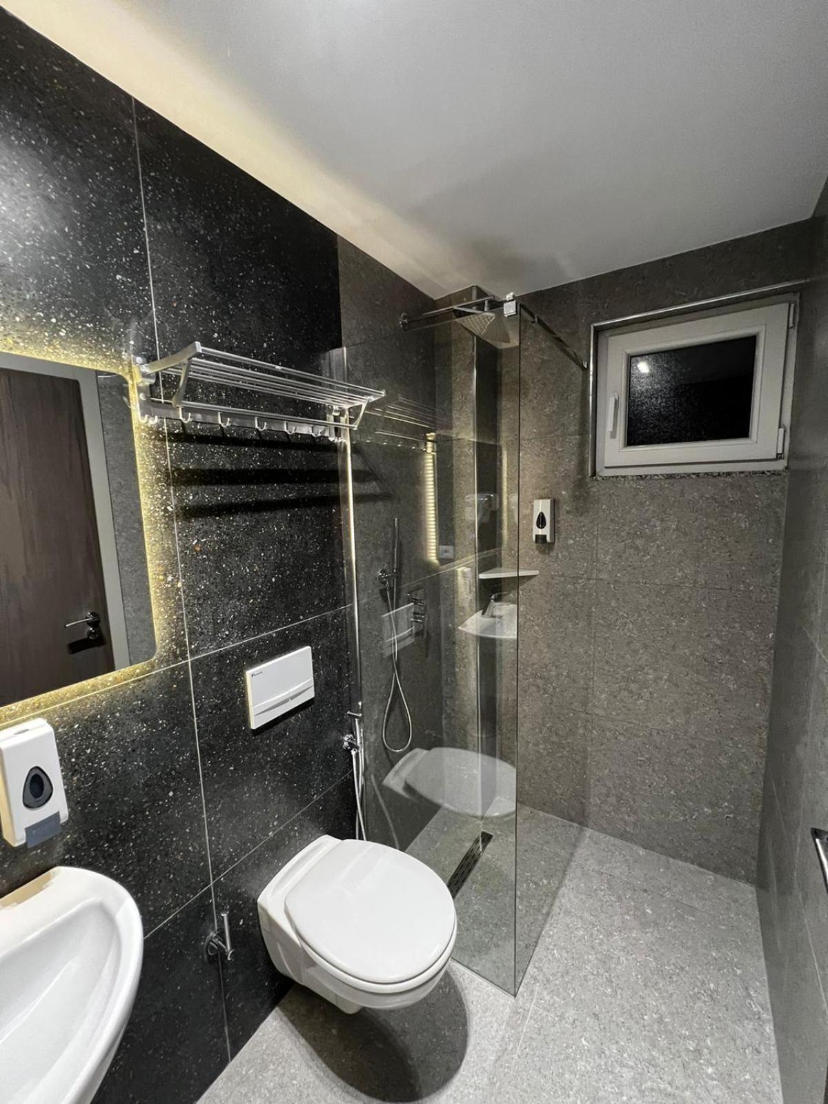 Hotel Ikona Shkodër 외부 사진